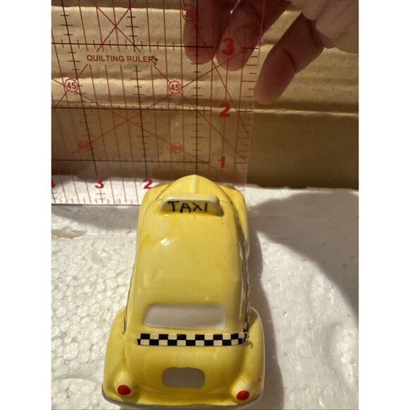 Dept 56 Original 1987 Snow Village Accessories Yellow Checker Taxi 5106-3 No Box - Picture 8 of 11